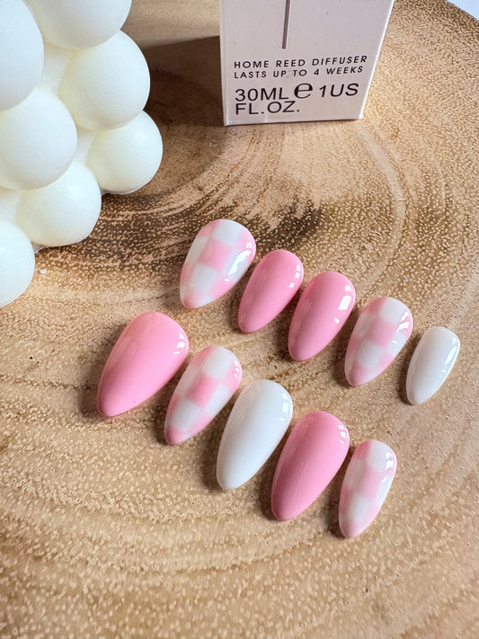 Marshmallow Checkered